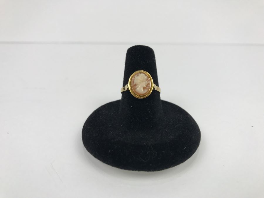 18K Yellow Gold Shell Cameo Ring 1.8g Ring Size 7 1/4 [Photo 2]