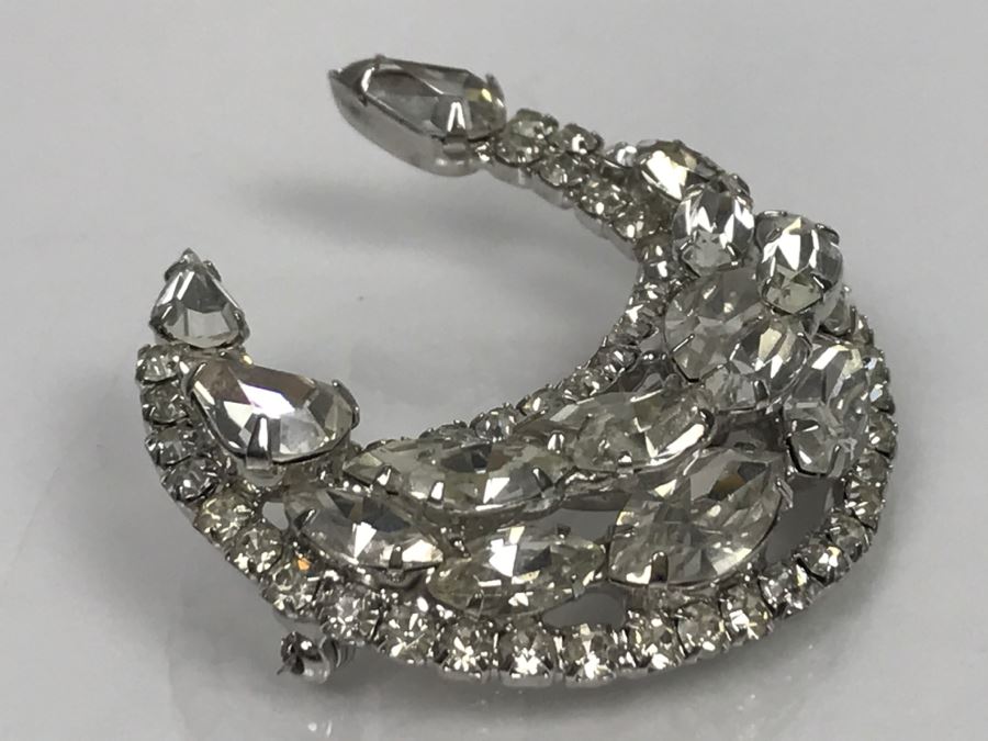Vintage Rhinestone Brooch Pin [Photo 3]