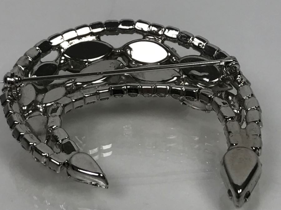 Vintage Rhinestone Brooch Pin [Photo 7]