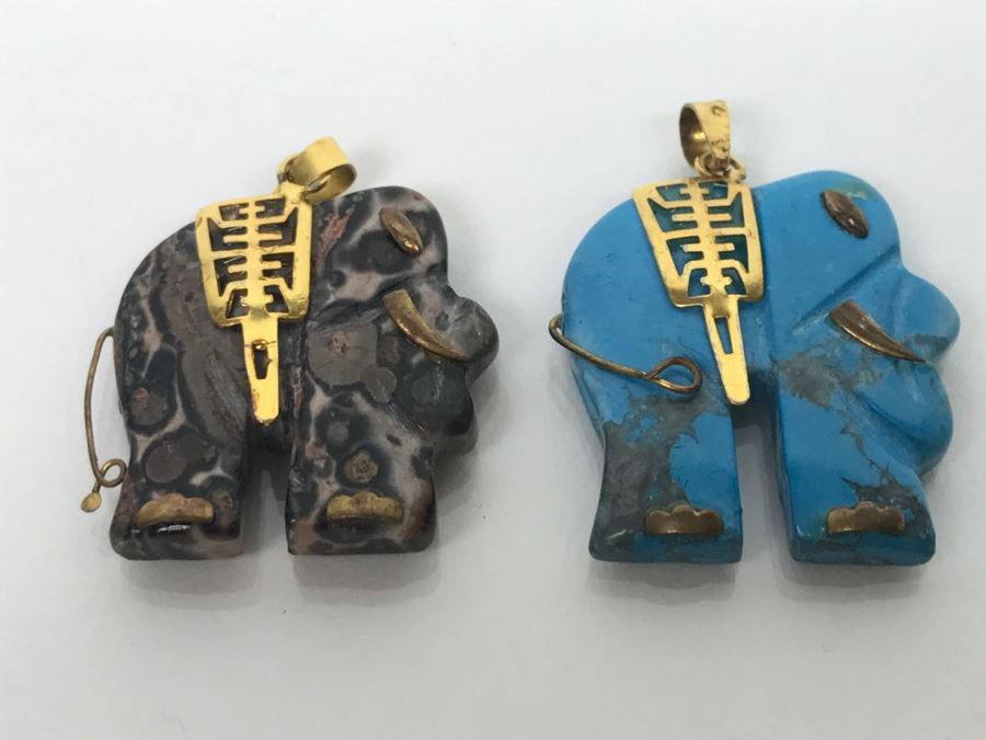 Pair Of Carved Stone Elephant Pendants [Photo 2]