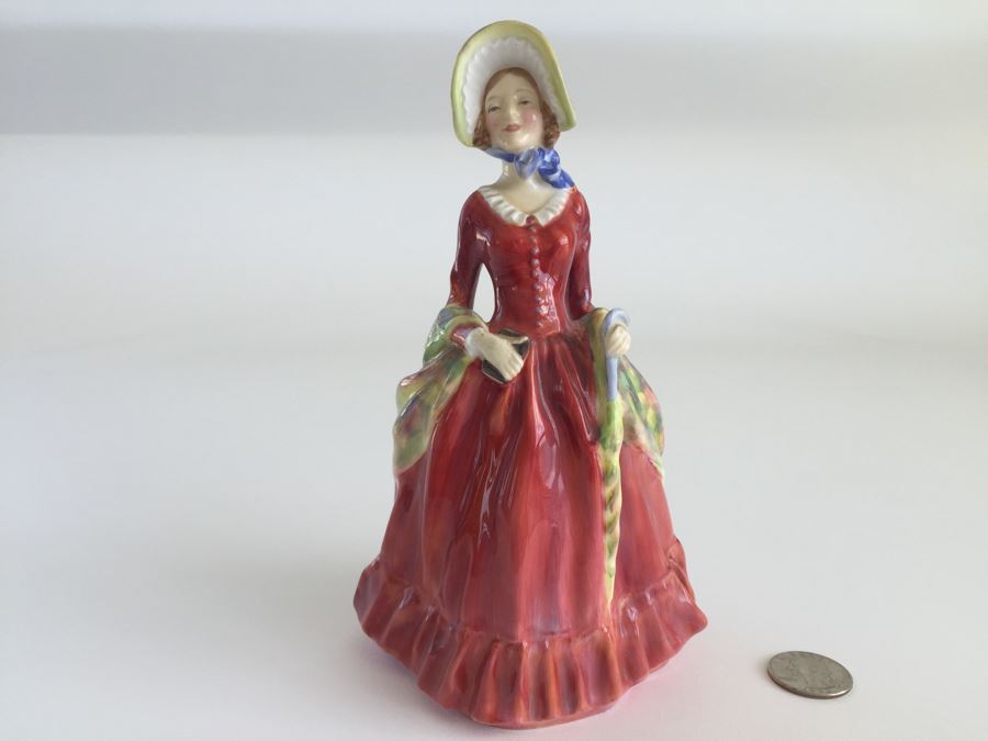 Vintage Royal Doulton Lady Figurine Sabbath Morn HN 1982 [Photo 3]