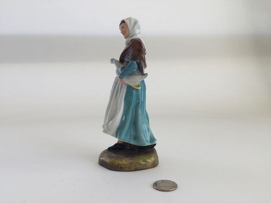 Vintage Royal Doulton Lady Figurine Country Lass HN 1991 [Photo 3]