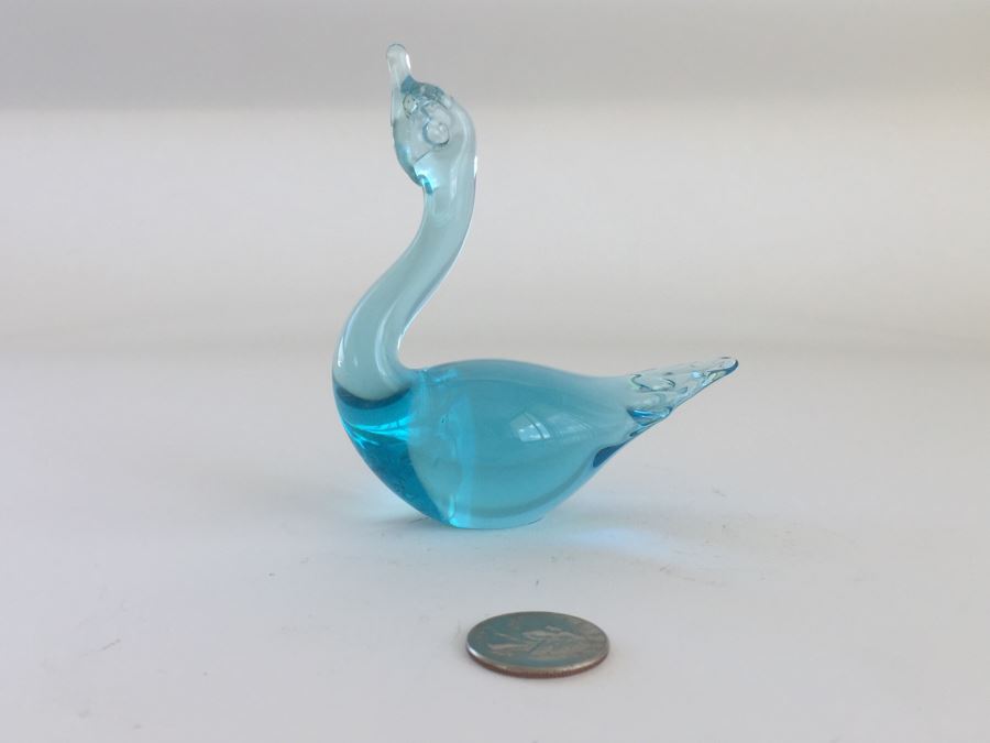 Set Of (3) Blue Glass Animal Figurines Elephant, Snail And Swan Elephant Has Made In Japan Label [Photo 5]