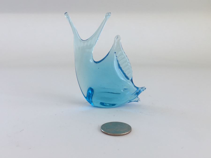 Set Of (3) Blue Glass Animal Figurines Elephant, Snail And Swan Elephant Has Made In Japan Label [Photo 9]