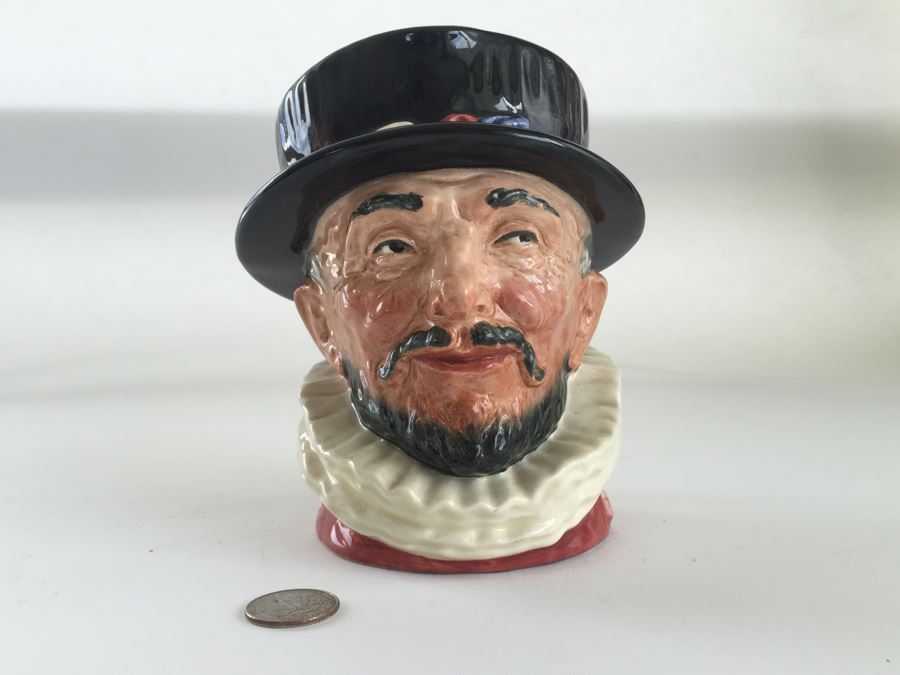Vintage Royal Doulton Toby Mug Beefeaters