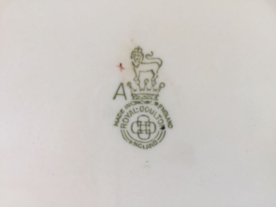 Vintage Royal Doulton Toby Mug The Cavalier [Photo 9]