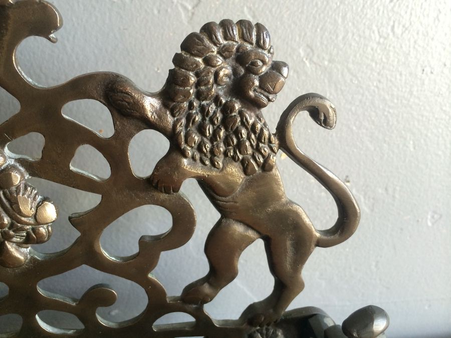  Vintage Brass Chanukah Menorah Candle Holder Lions Of Judah (Heavy) [Photo 7]