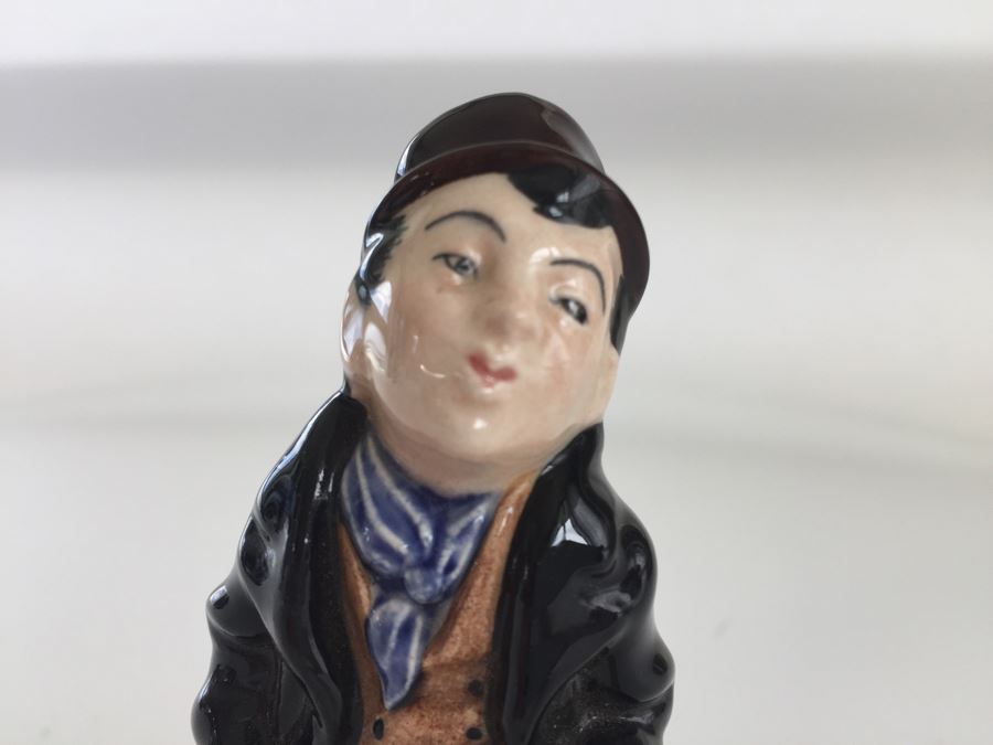 Vintage Royal Doulton Figurine Artful Dodger [Photo 7]