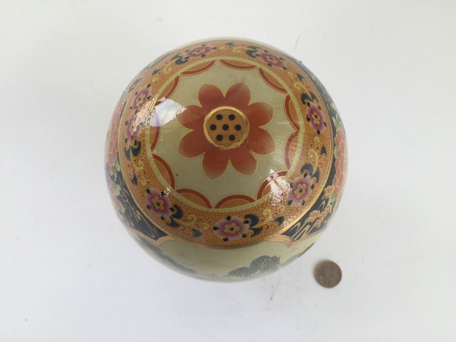 Large Hand Painted Japanese Egg With Wooden Stand [Photo 6]