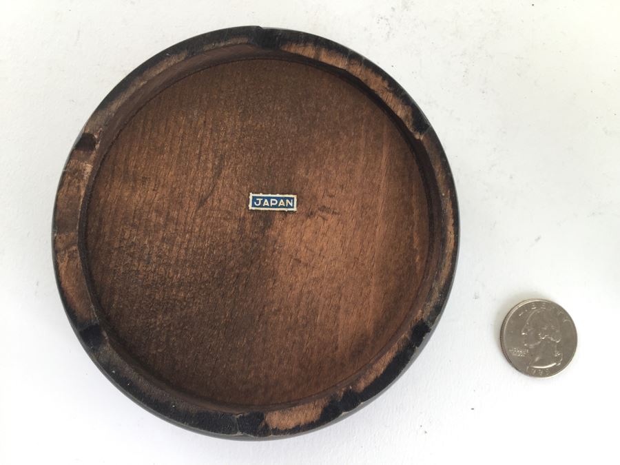 Japanese Ginger Jar With Wooden Stand [Photo 9]