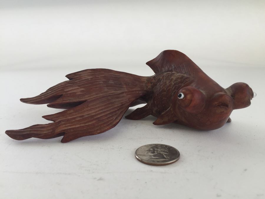 Small Carved Wooden Koi Fish Figurine [Photo 1]