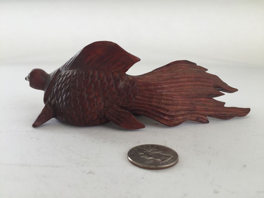 Small Carved Wooden Koi Fish Figurine [Photo 2]