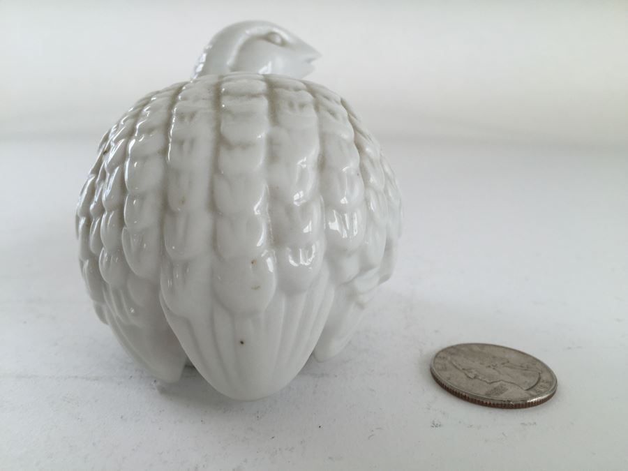 Pair Of White Porcelain Bird Figurines [Photo 9]