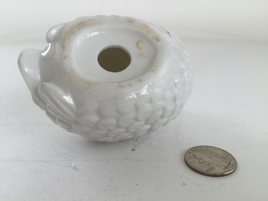 Pair Of White Porcelain Bird Figurines [Photo 12]