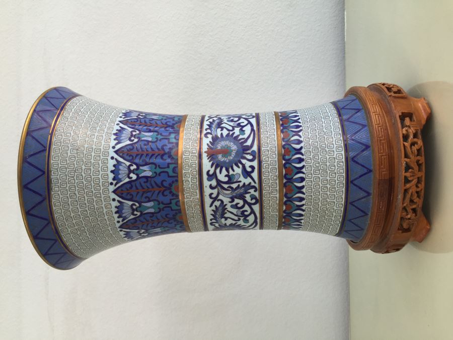 Impressive Signed Zi Jin Cheng Chinese Cloisonne Vase With Wooden Stand Mid-Century [Photo 8]