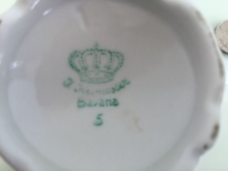 Elegant White And Gold Bavaria China Tea Set [Photo 2]