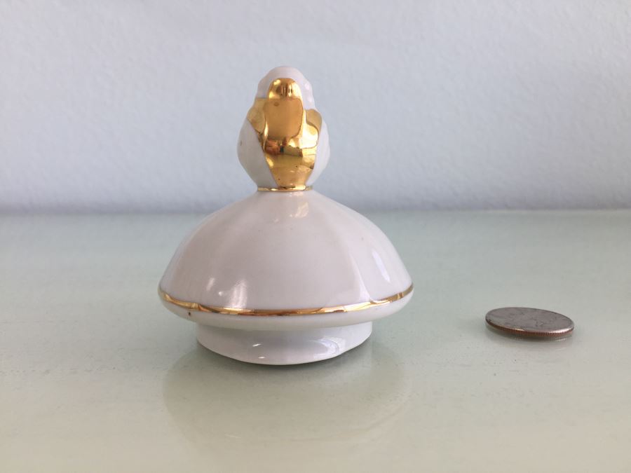 Elegant White And Gold Bavaria China Tea Set [Photo 5]