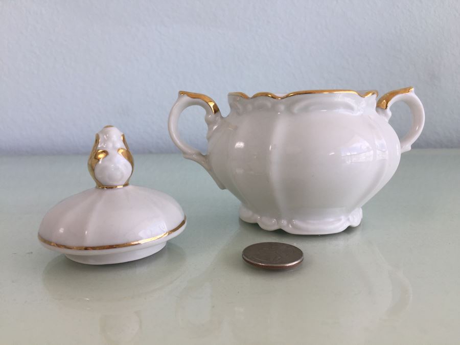 Elegant White And Gold Bavaria China Tea Set [Photo 7]