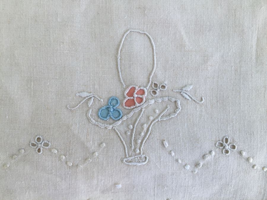 Box Filled With Vintage Linens [Photo 5]