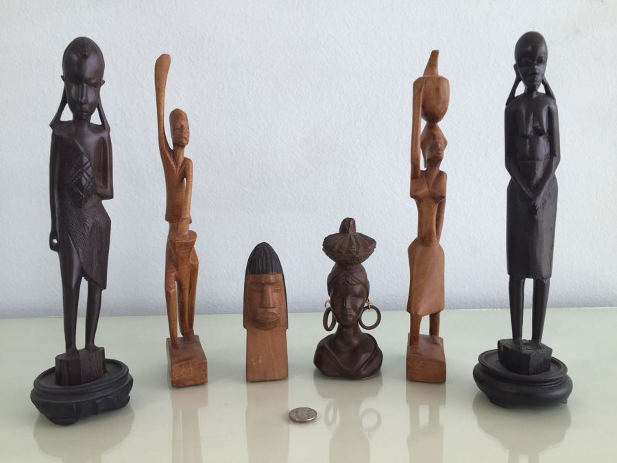 wood carved figurines