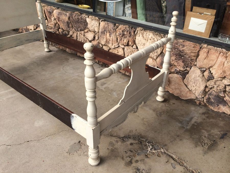 Vintage White Painted Twin Headboard and Footboard [Photo 11]