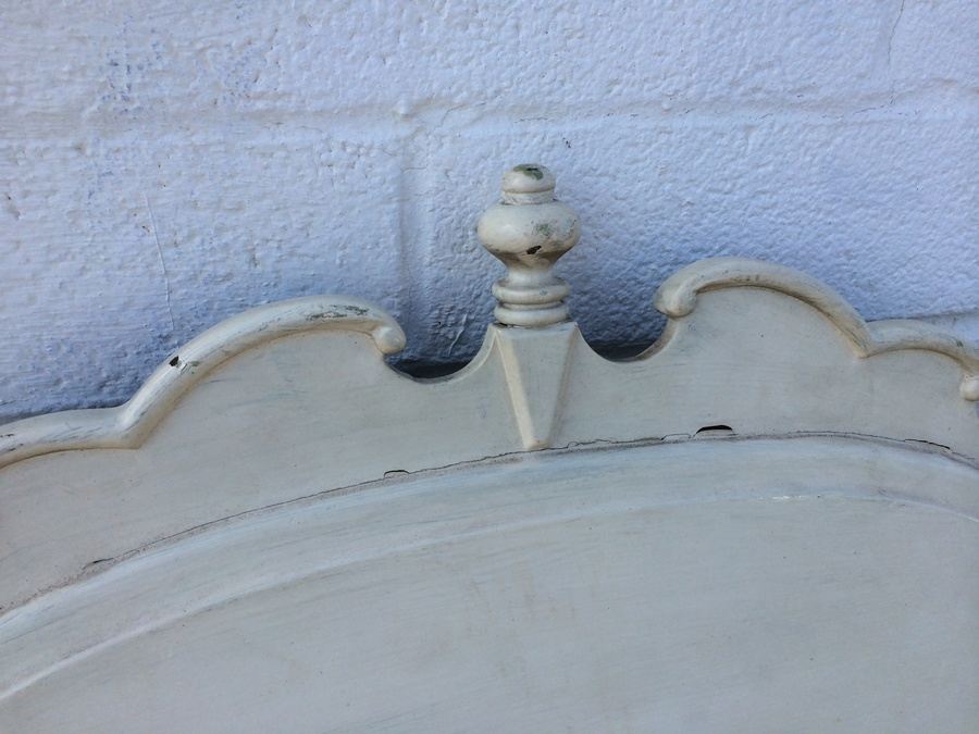 Vintage White Painted Twin Headboard and Footboard [Photo 5]