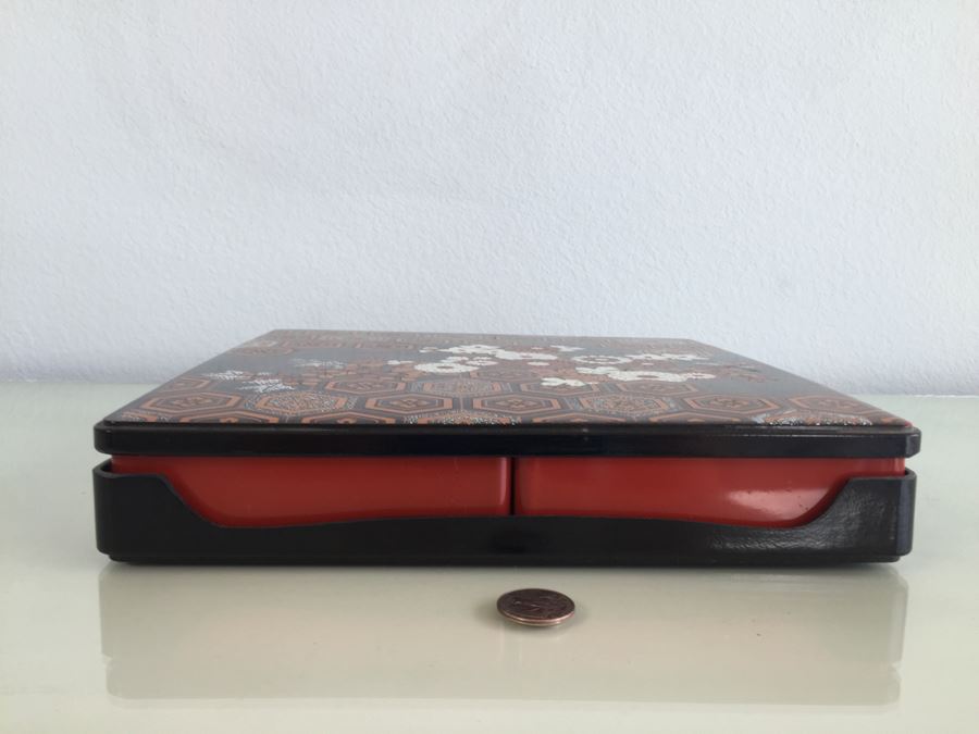 Lacquer Ware Set Made In Japan [Photo 2]