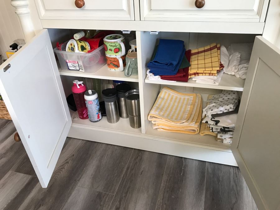 White Cabinet Buffet Sideboard 48'W X 19'D X 36'H [Photo 7]