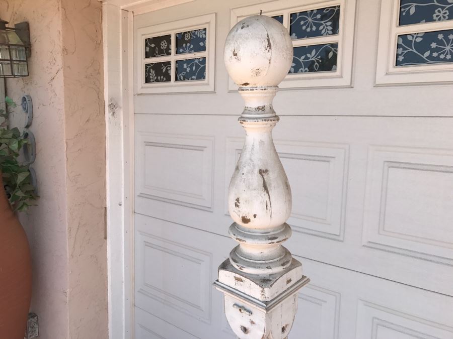 White Shabby Chic Wooden Rack Fountain With Galvanized Bucket (Missing Water Pump) [Photo 6]