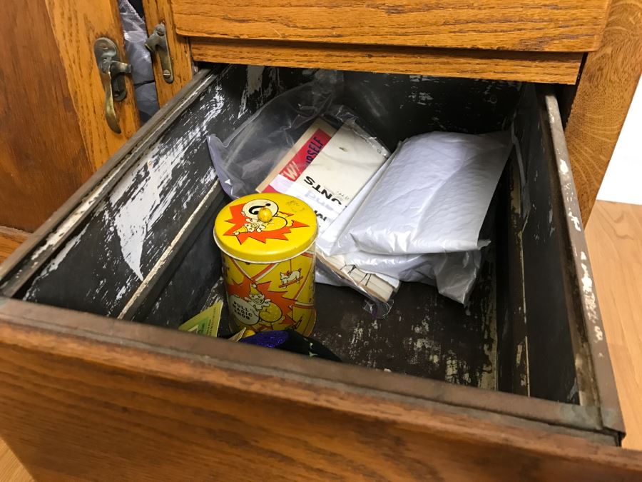 Antique Hoosier Cabinet Auto-Front With Sliding Porcelain Top And Brown Marbelized Glass Patented 1914 [Photo 22]