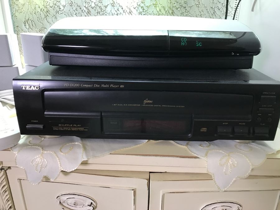 BOSE Model AV18 Media Center CD / DVD Player With 4-Piece BOSE Speaker System, BOSE Remote And TEAC PD-D1200 Multi CD Player [Photo 16]