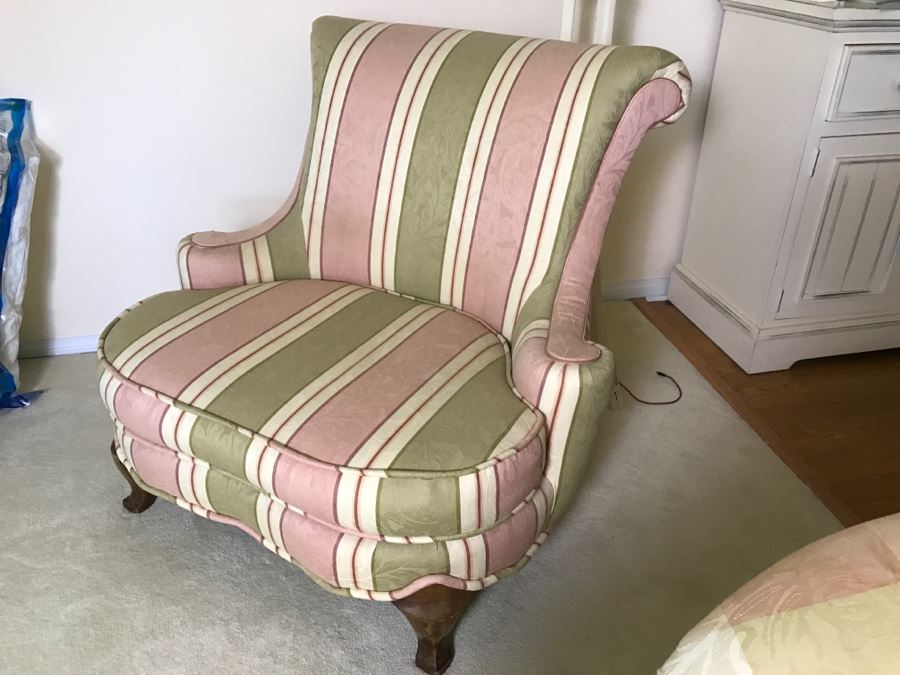 Pair Of Antique Slipper Chairs [Photo 3]