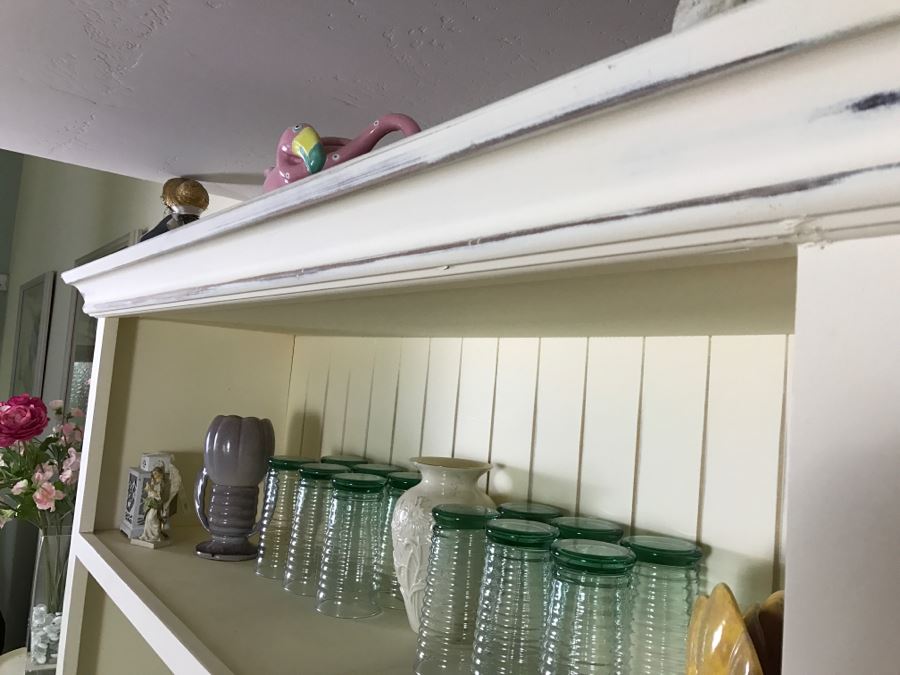 White Shabby Chic China Cabinet [Photo 7]