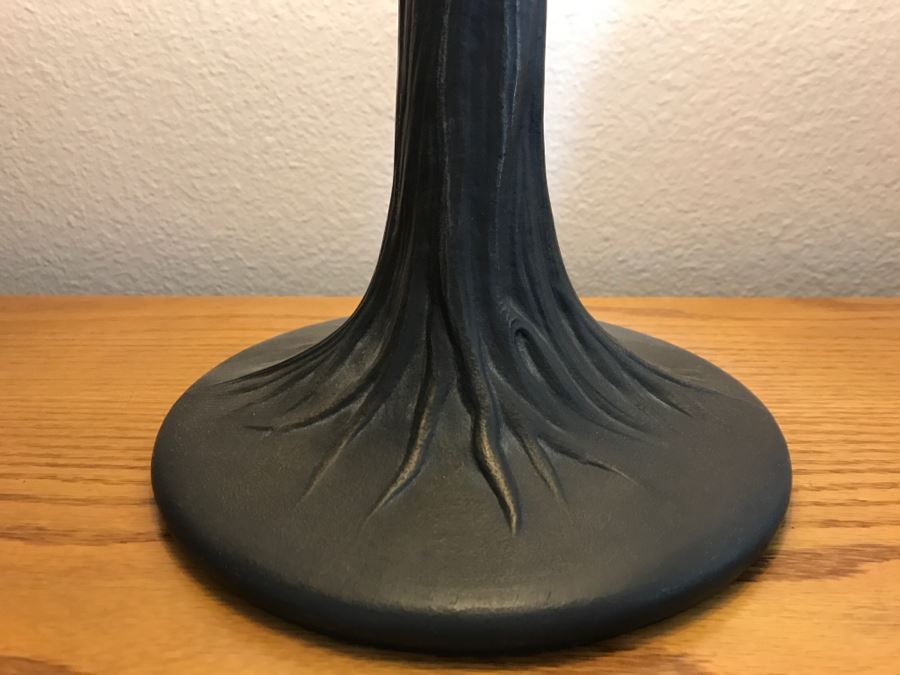 Stained Glass Table Lamp [Photo 5]