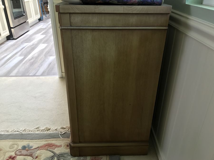 Drexel Sideboard Buffet Cabinet Matches Dining Table [Photo 6]