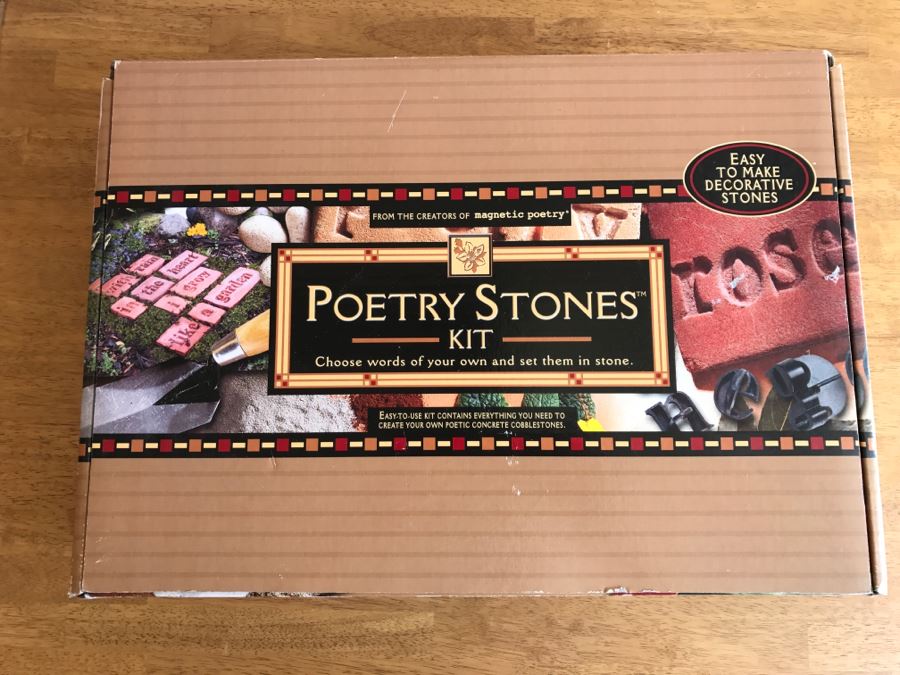 Poetry Stone Kit [Photo 1]