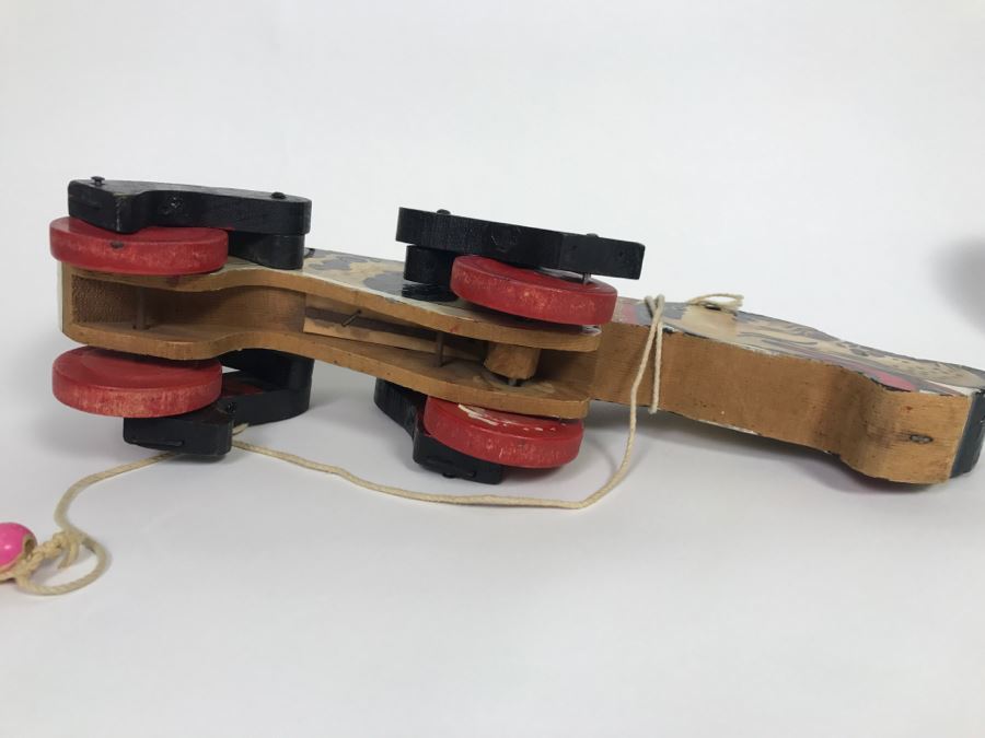 Vintage Fisher Price Toys Wooden Hand Painted 'SNOOPY' Dog Pull Toy 180 [Photo 9]