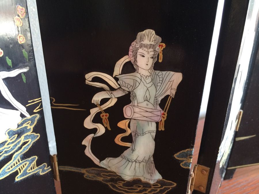 Small Decorative Asian Screen [Photo 5]