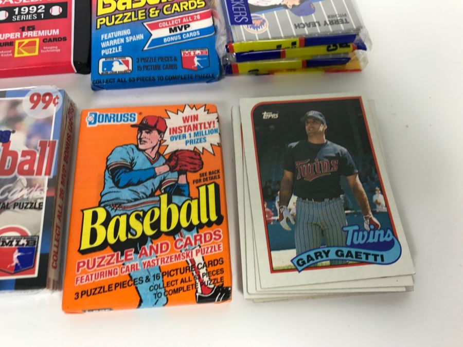 Large Lot Of Mostly Unopened Baseball Card Packs And Beanie Babies Collectors Cards Topps Fleer Donruss Score [Photo 14]