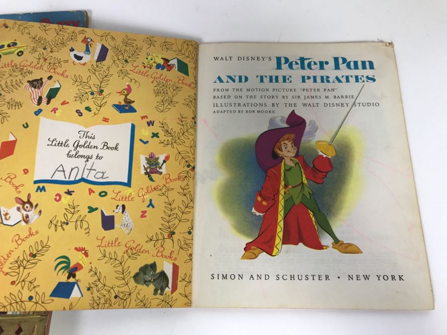 (8) Vintage 1940's And 50's Little Golden Books Including Peter Pan, Little Black Sambo, The Road To Oz, Mad Hatter's Tea Party, Mary Poppins Story The Magic Compass  - See Photos [Photo 26]