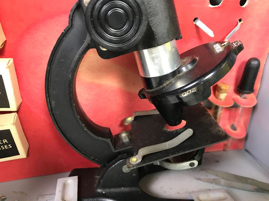 Vintage No. 11 Gilbert Microscope With Metal Case, Specimens And Manuals [Photo 12]