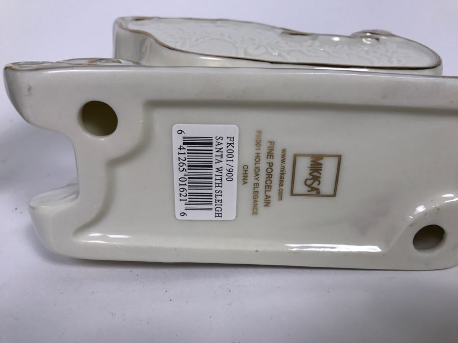 MIKASA Holiday Elegance Santa With Sleigh In Box [Photo 7]