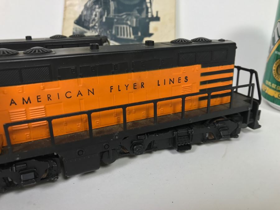 Pair Of American Flyer Lines Train Engines With Gilbert American Flyer Instruction Book 377 378 [Photo 6]