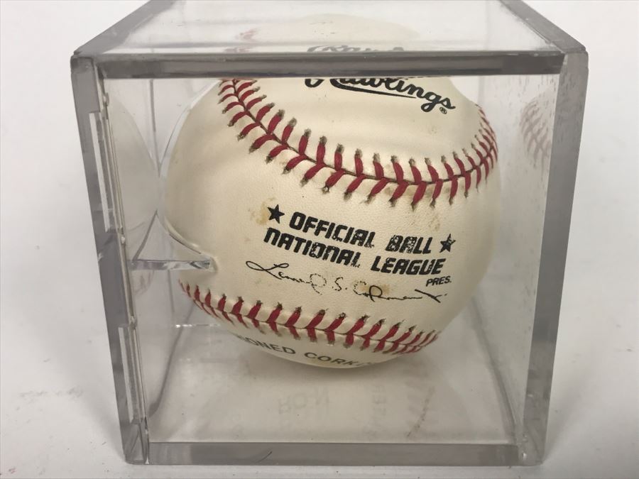Signed Tony Gwynn MLB Baseball [Photo 5]