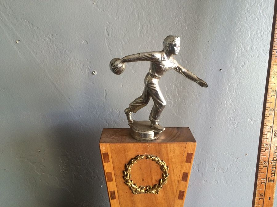 Hawaiian Wooden Inlay Bowling Trophies [Photo 7]