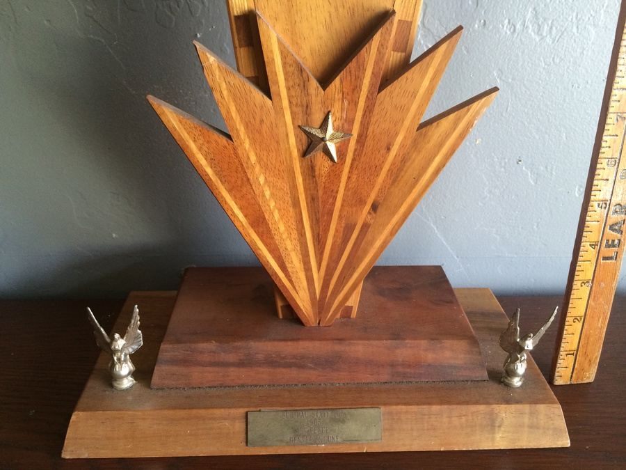 Hawaiian Wooden Inlay Bowling Trophies [Photo 8]