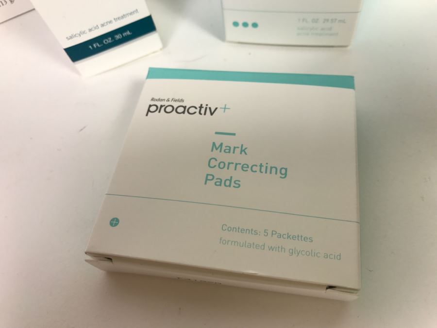 New Beauty Supply Lot With Proactiv And Dr Dennis Gross Skin Care Products [Photo 5]