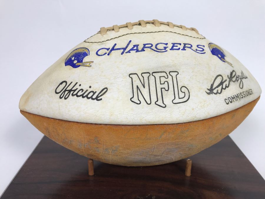Vintage 1980's SIGNED Chargers Football With Display Case Dan Fouts, Charlie Joiner, John Cappelletti See Checks On Player Rooster List For All Signatures - Note Leather Is Very Dry And Cracking Needs Treatment [Photo 5]