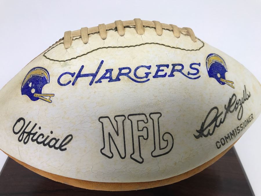 Vintage 1980's SIGNED Chargers Football With Display Case Dan Fouts, Charlie Joiner, John Cappelletti See Checks On Player Rooster List For All Signatures - Note Leather Is Very Dry And Cracking Needs Treatment [Photo 6]
