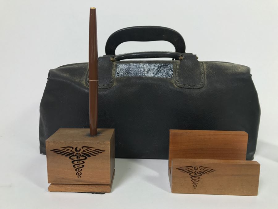 Black Leather Medical Bag With Military Medical Desk Set [Photo 2]